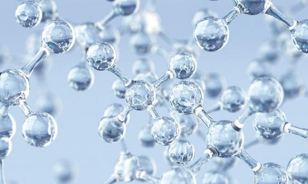 当水光不仅仅是补水，胶原水光为肌肤年轻态添一份力